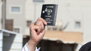 الكشف عن أسماء المسحوبة جنسياتهم في الكويت 2025