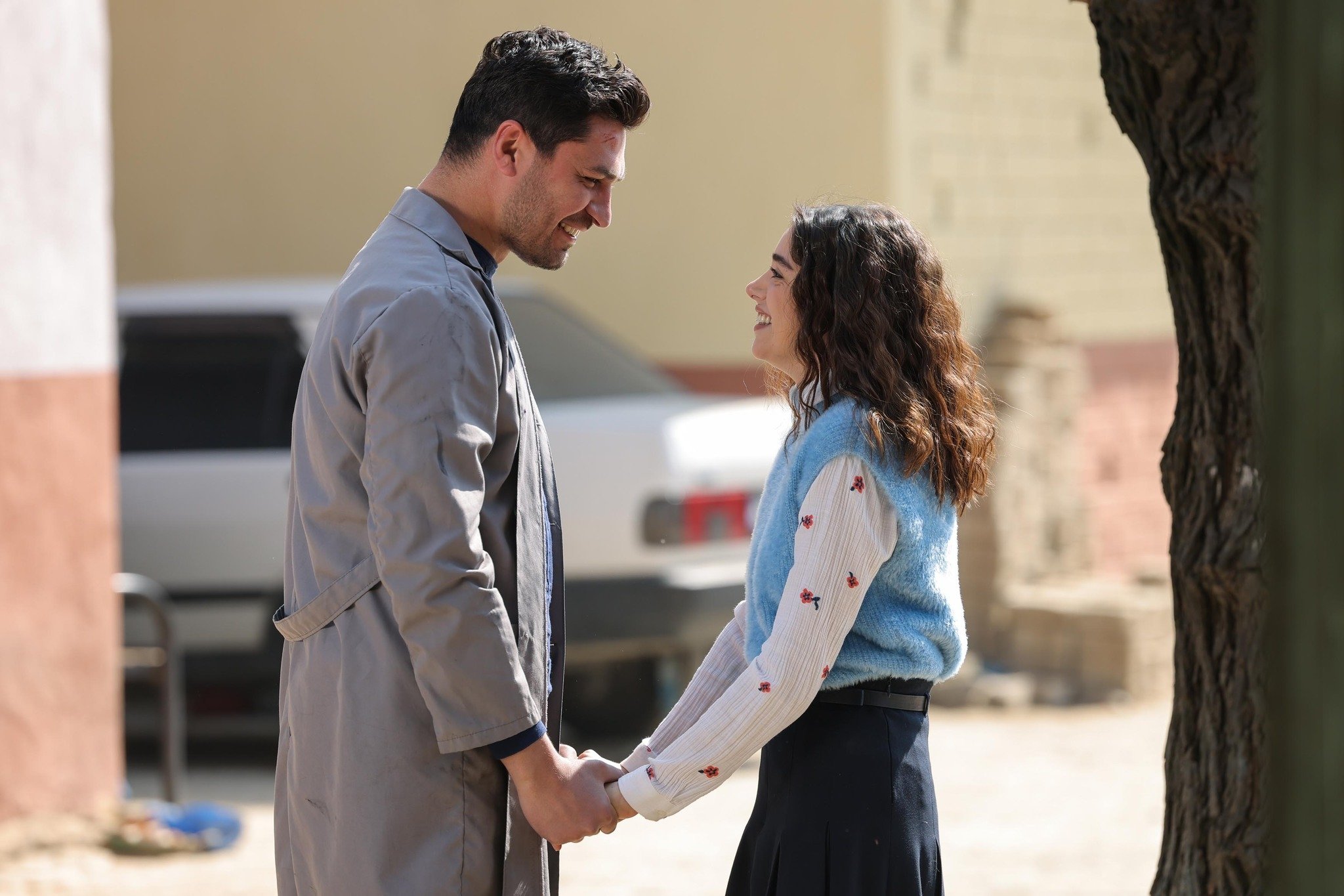 مسلسل زمبيلي الحلقة 12