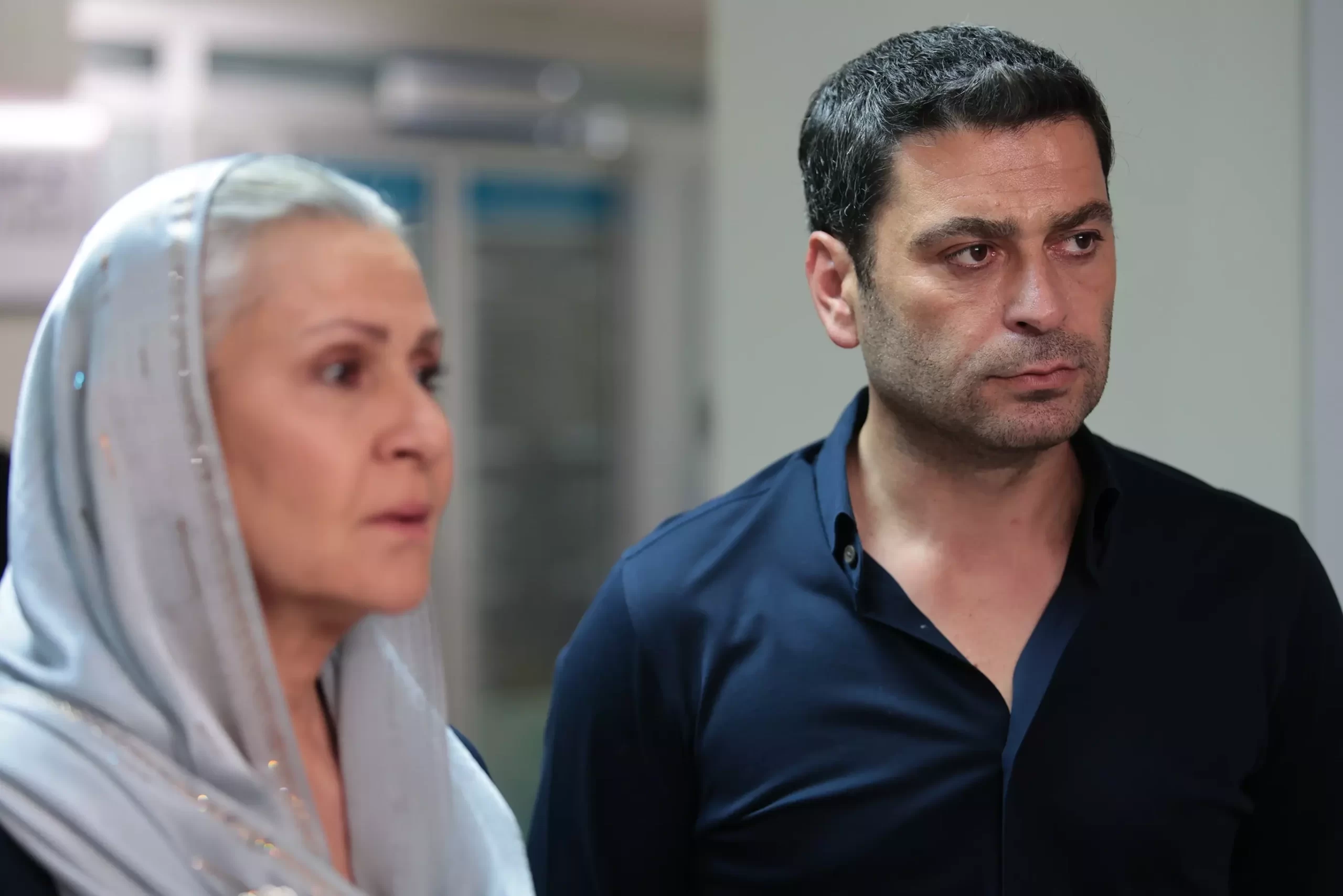 مسلسل المدينة البعيدة الحلقة 23