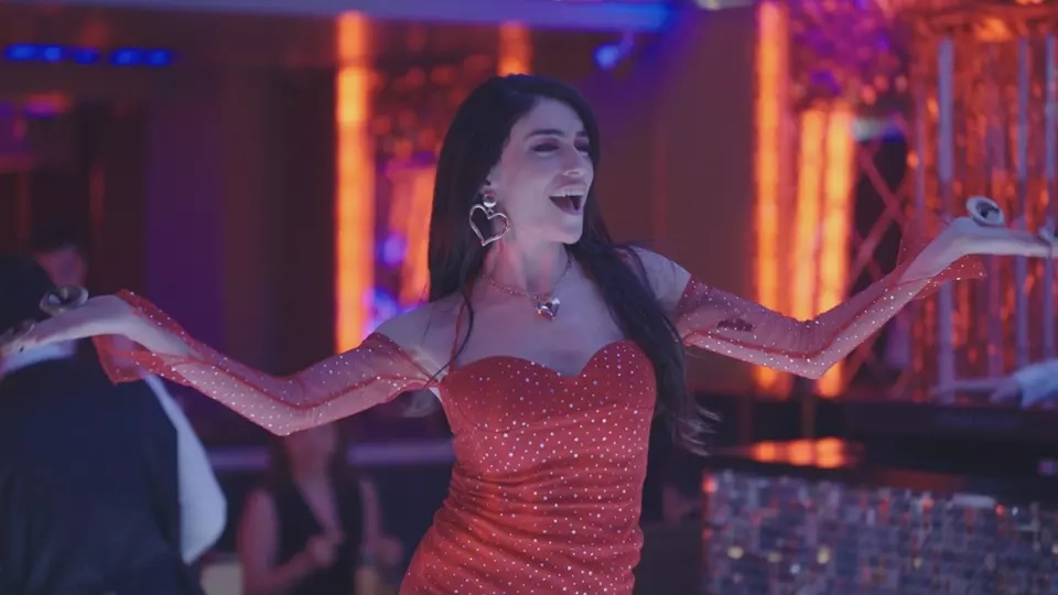 مسلسل حبات اللولو الحلقة 39 مترجمة