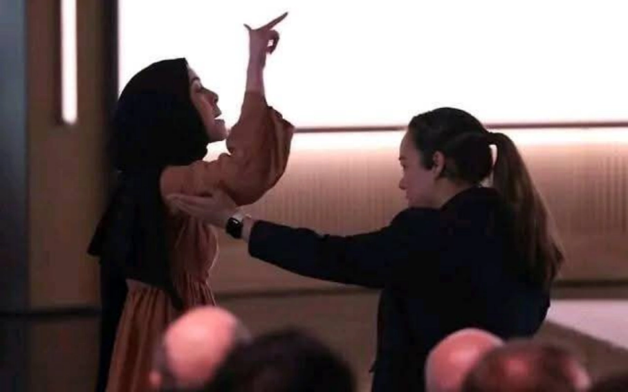 من هي ابتهال أبو السعد وكيف أصبحت حديث وسائل الإعلام 