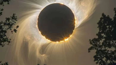 موعد كسوف الشمس 2025 متى يكون